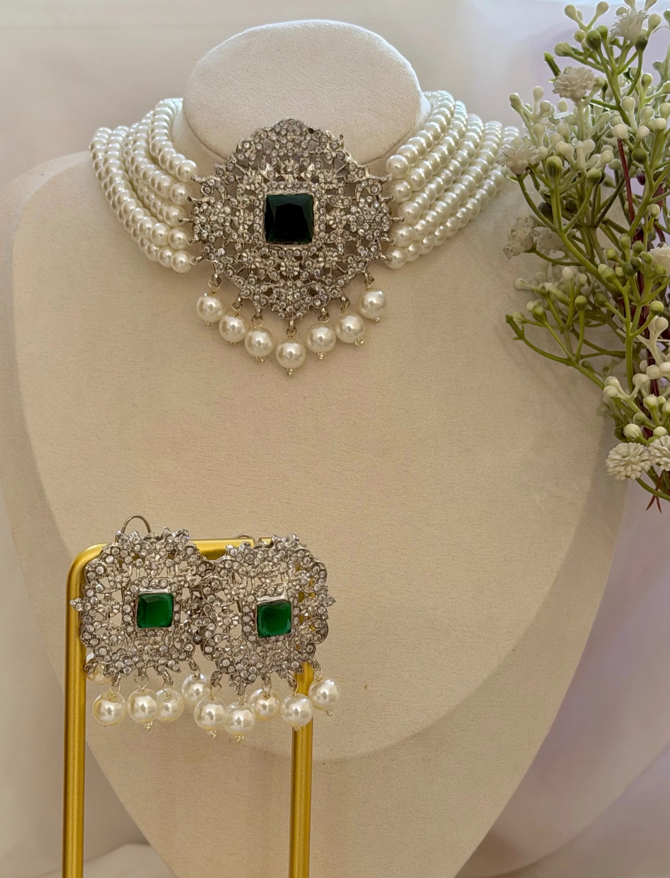 Jade Choker Set GS39