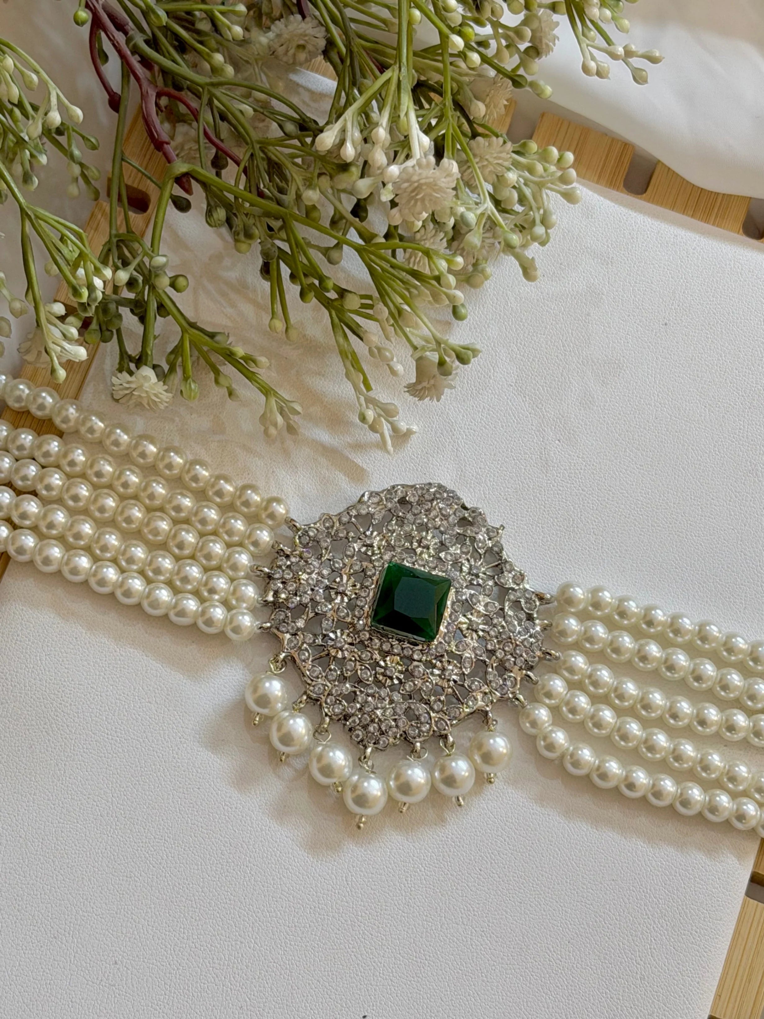 Jade Choker Set GS39