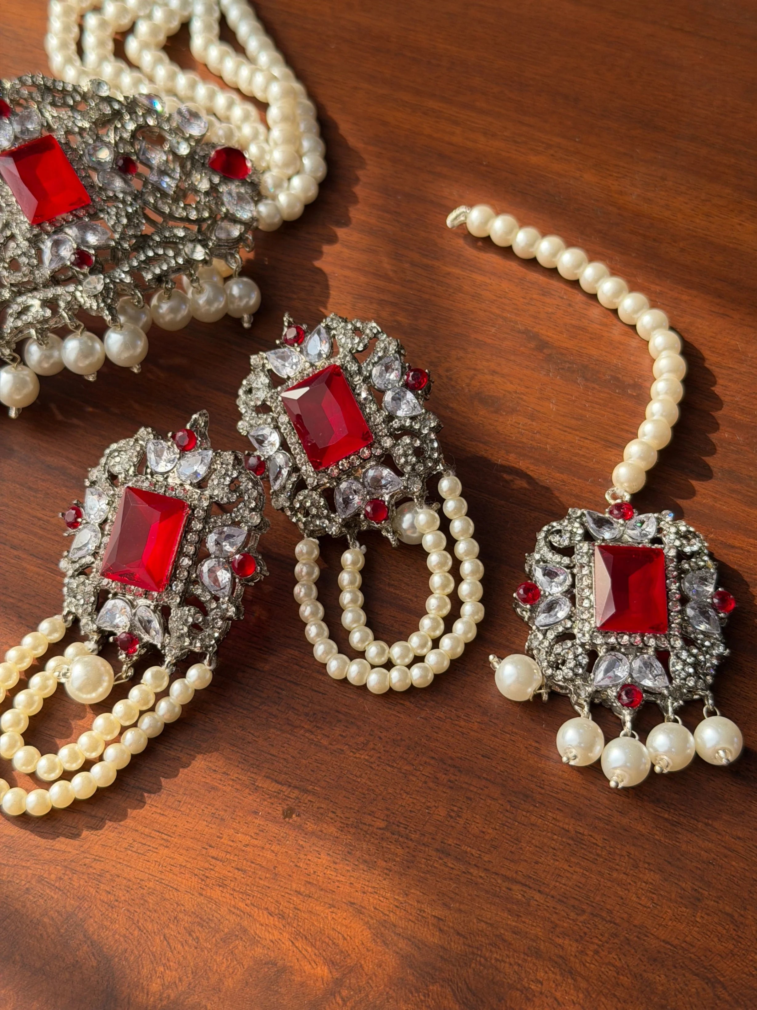Noor Choker Set (Pearl & Ruby) GS34