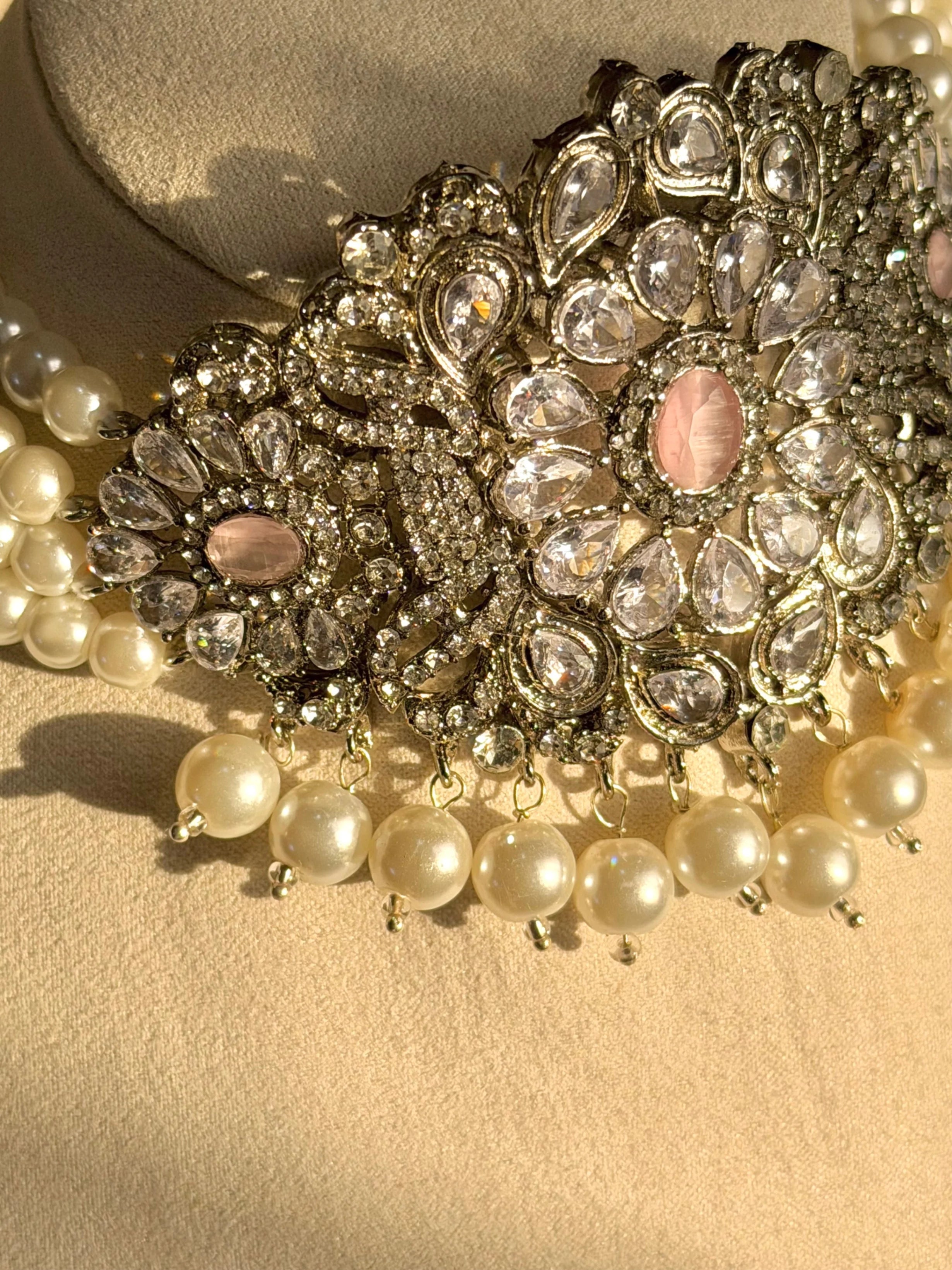 Reiha Choker Set (Pearls & Baby Pink Stones) GS36