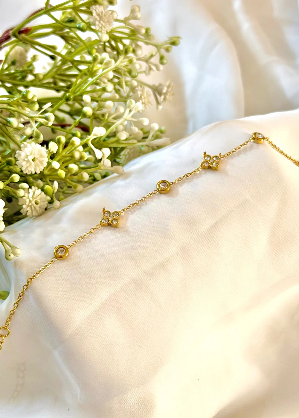 Zircon Clover Bracelet GB73