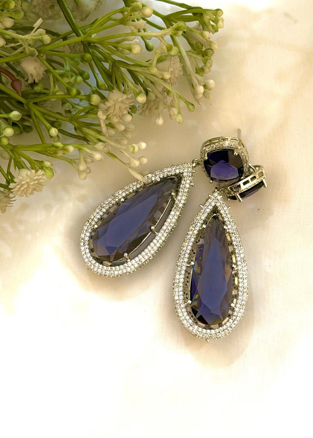 Violet TearDrop Earrings GT84