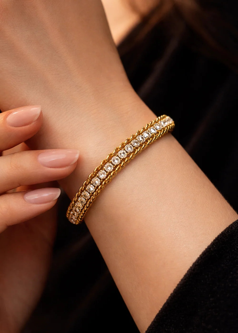 Ayra Studded Bracelet GB09