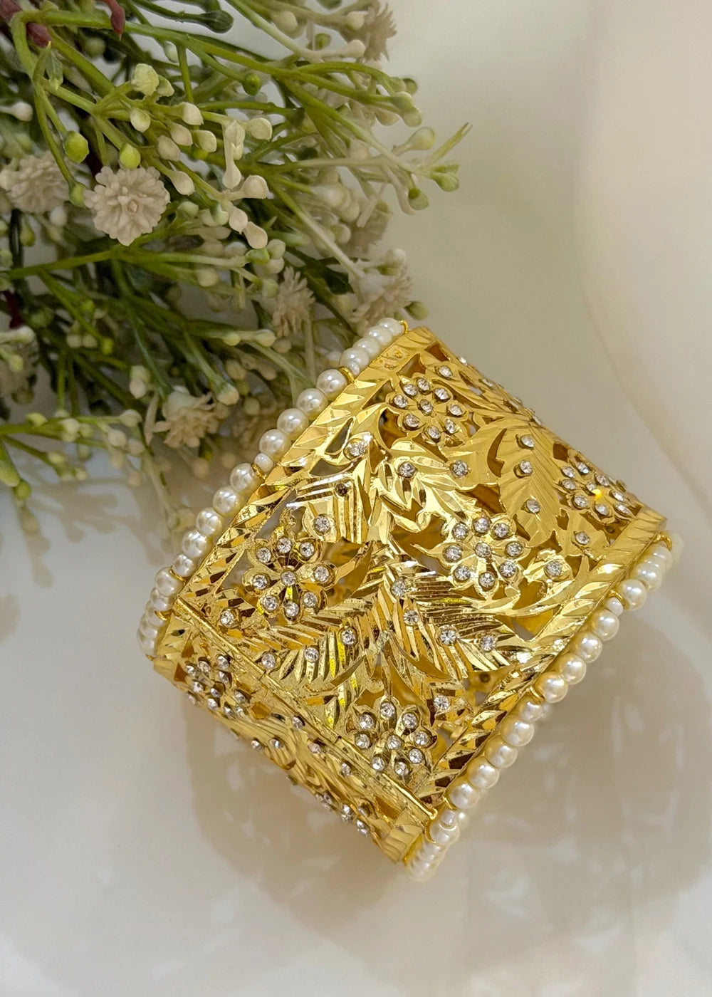 Hyderabadi Gold Cuff GB75