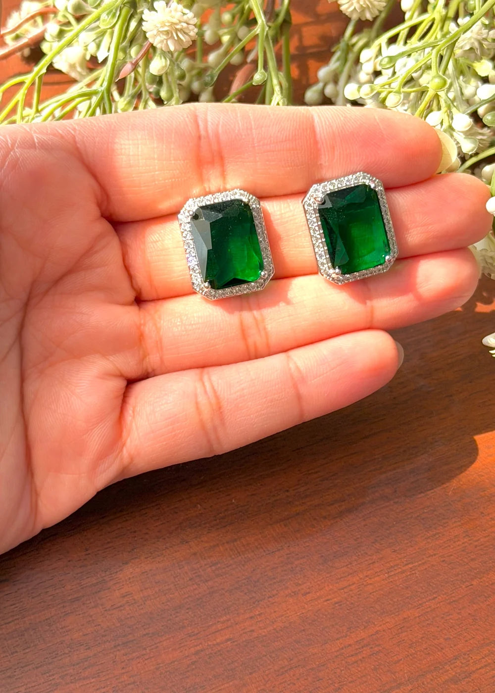 Emerald Studs - Large GT96
