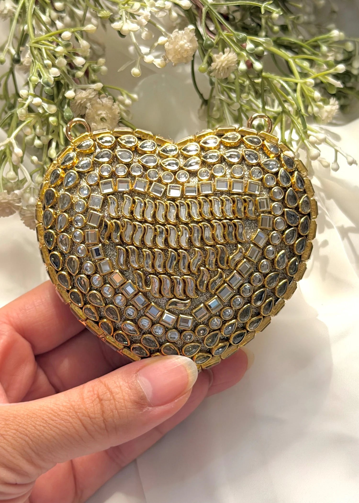 Mini Kundan Heart Clutch GC01