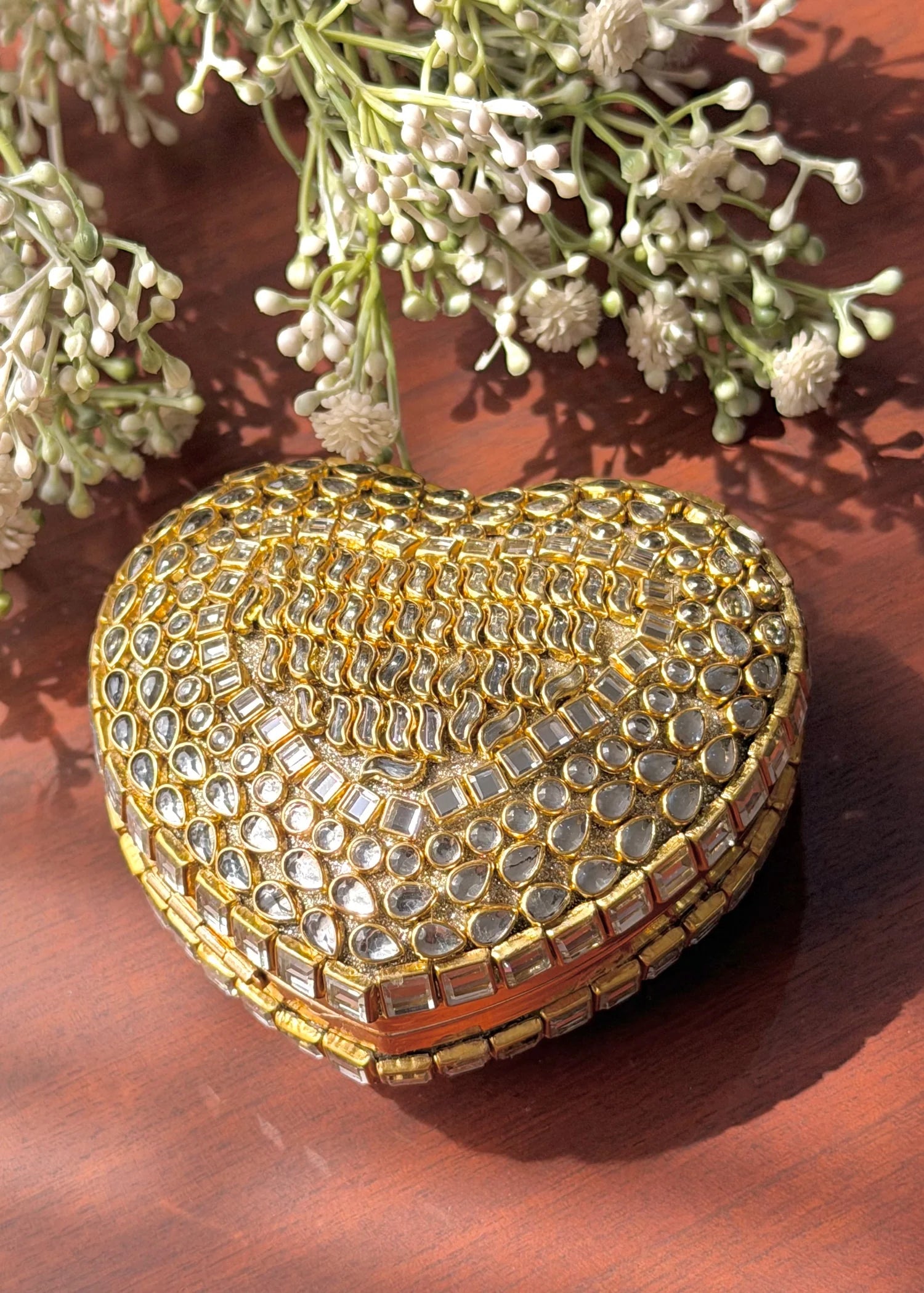 Mini Kundan Heart Clutch GC01