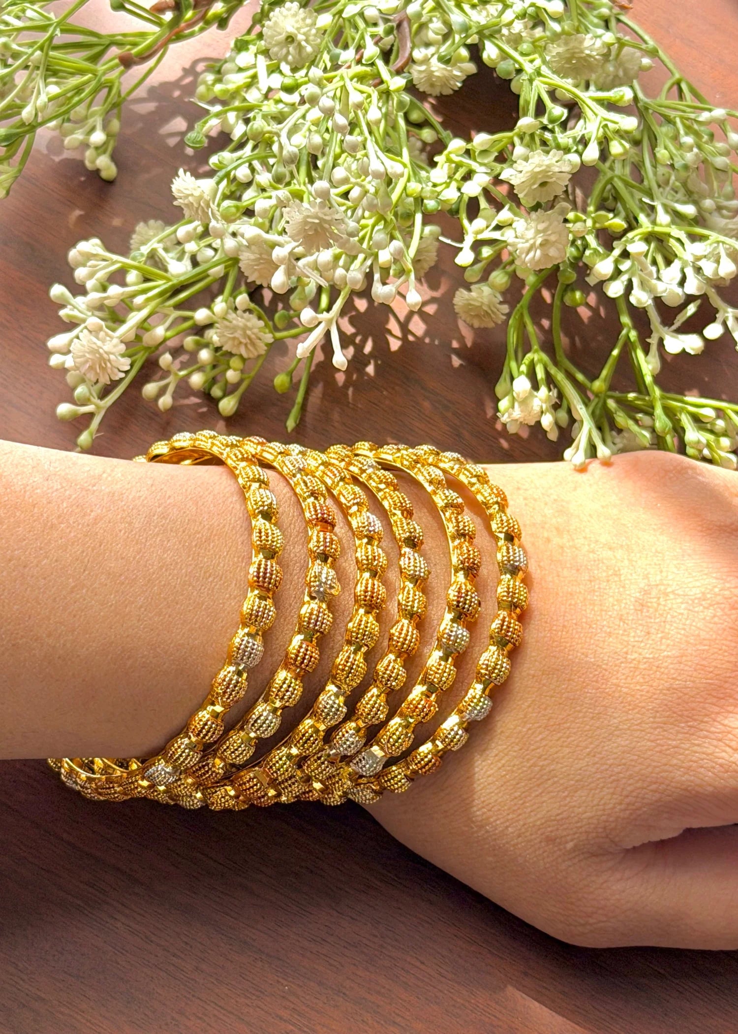 Tri Color Bangles (Set of 6) GB85
