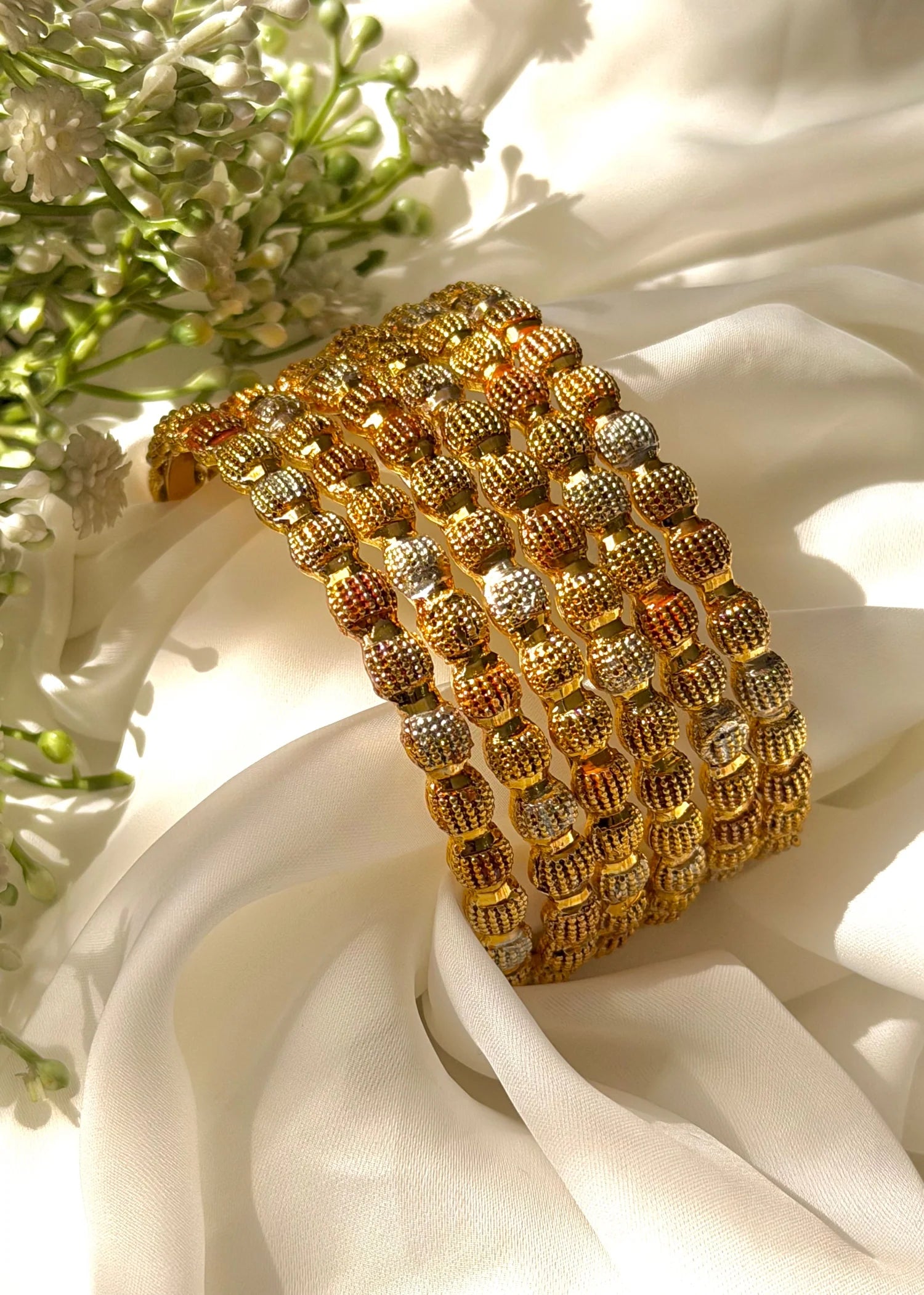 Tri Color Bangles (Set of 6) GB85