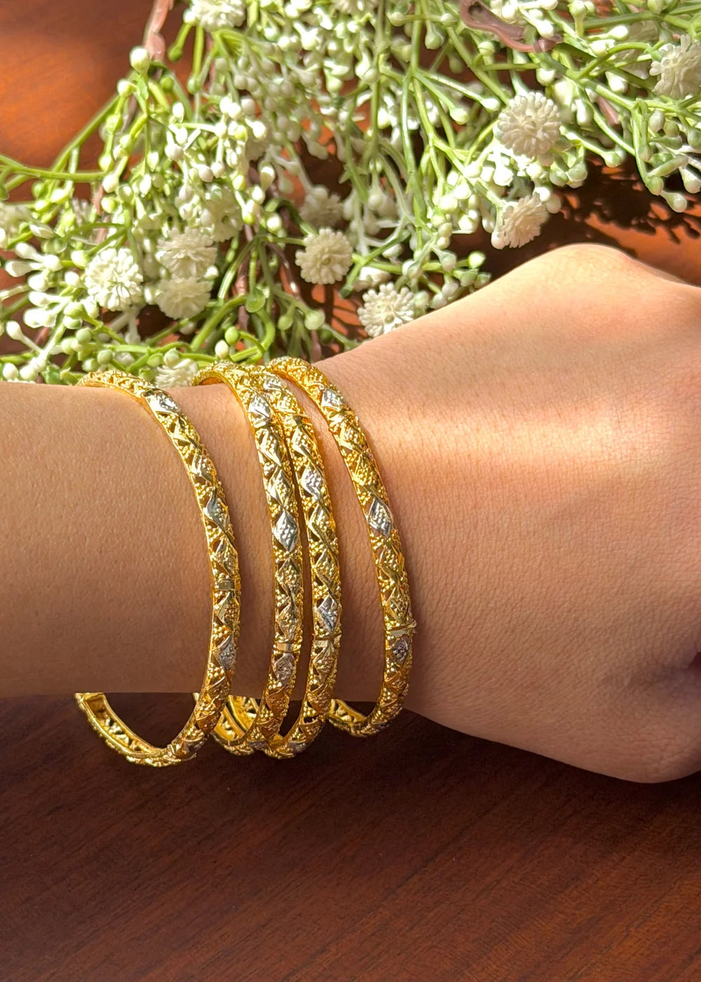 Gleam Duo Tone Bangles (Set of 4) GB86