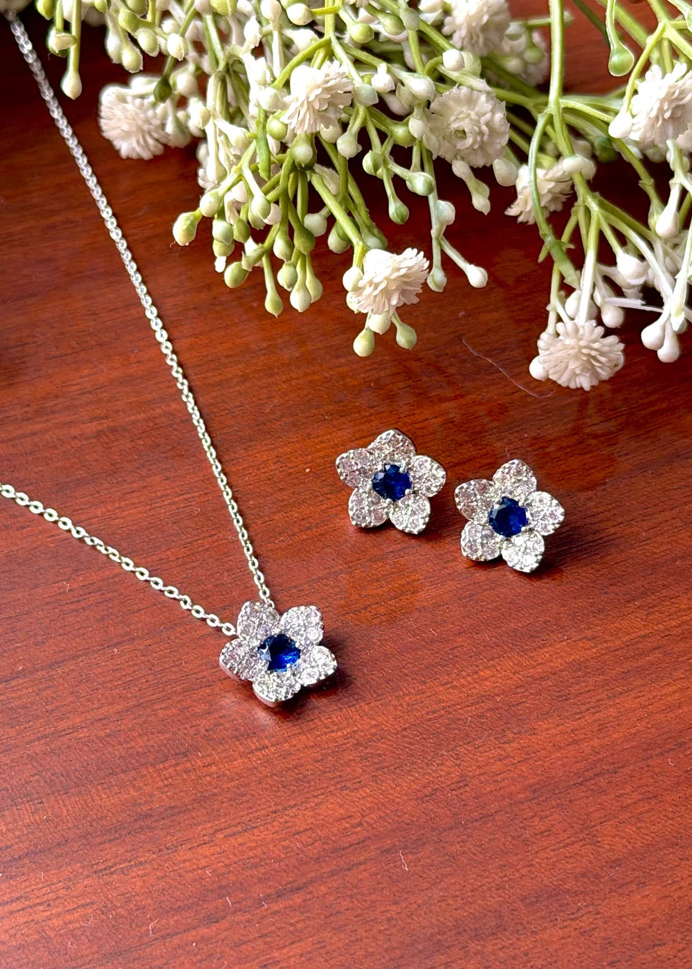 Floria Locket Set (Blue) GS52