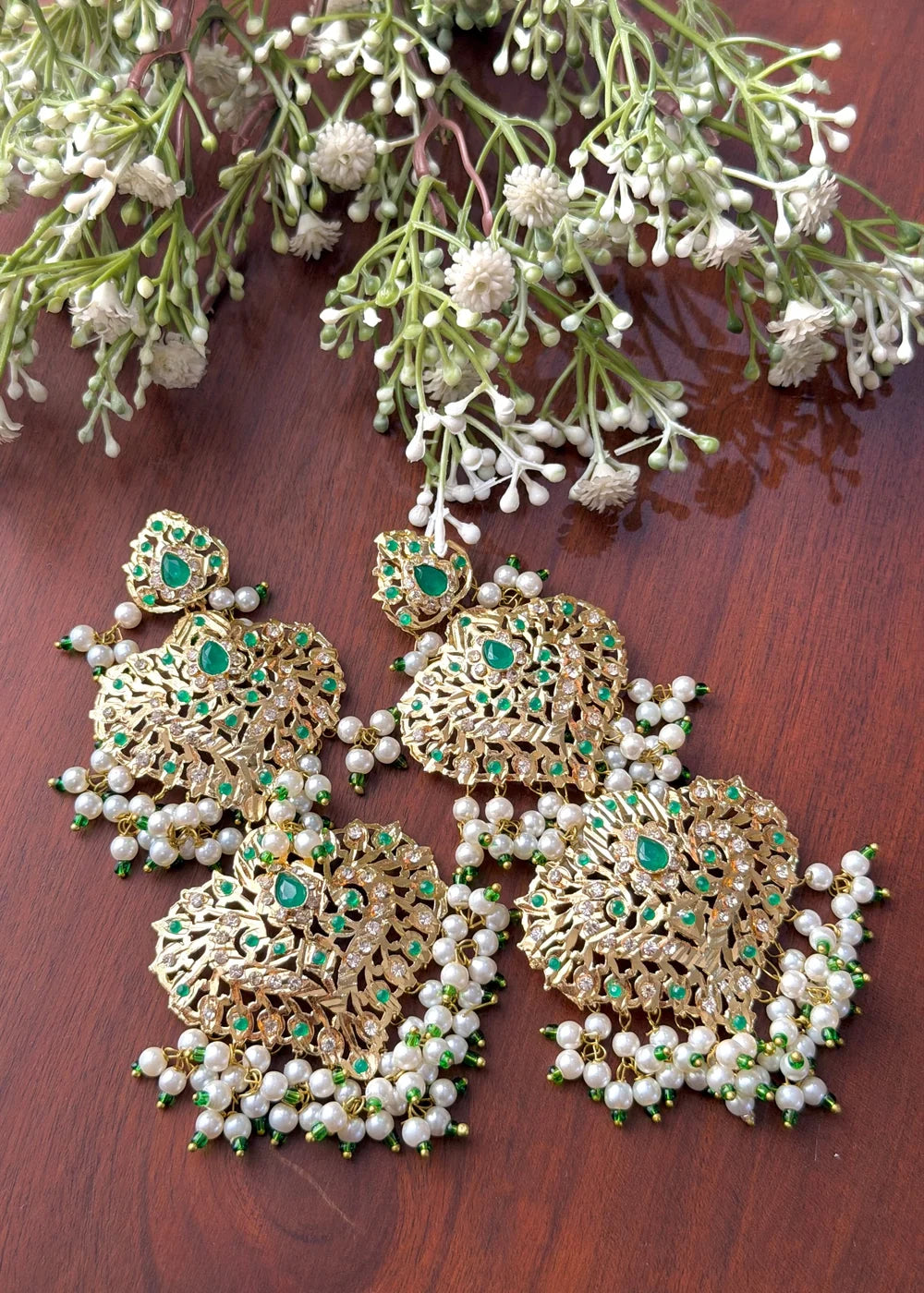 Hyderabadi Long Emerald Earrings GT102