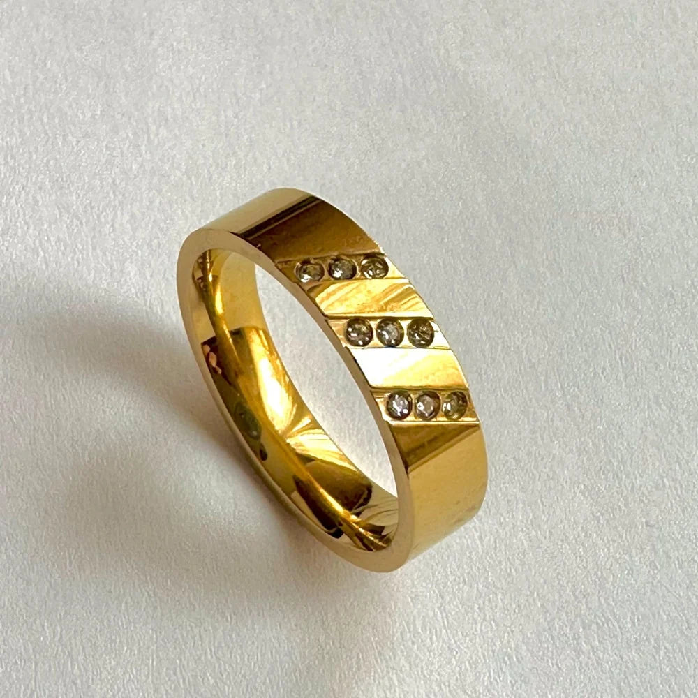 Anastasia Gold Band GR20