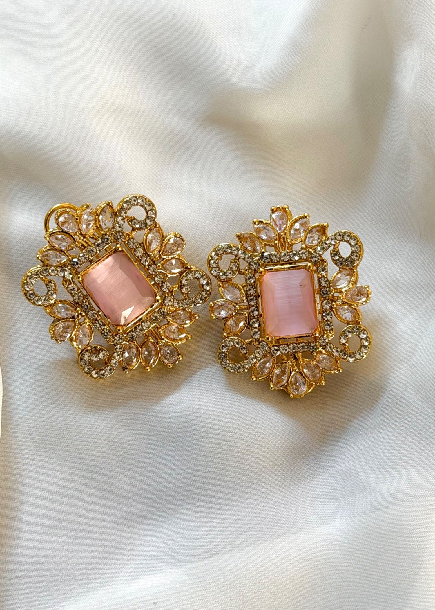 Cherry Pink Choker Set GS42