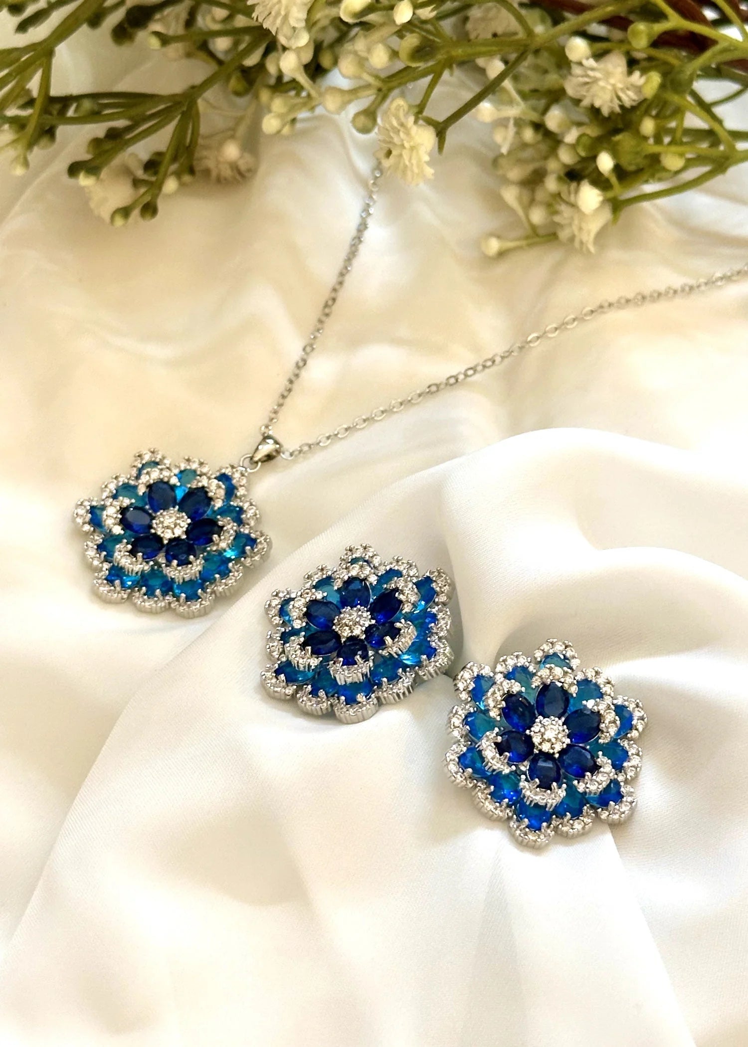 Blue Peony Locket Set GS09