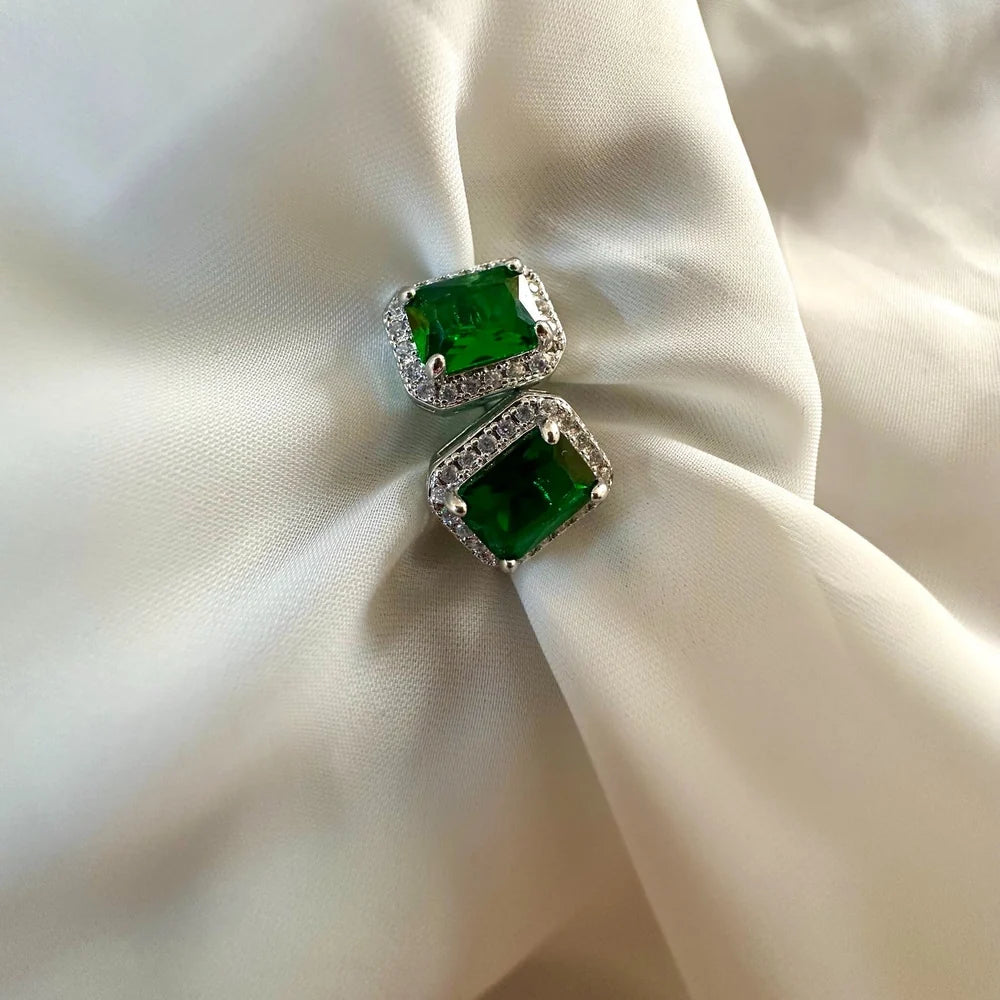 Green Rectangle Cushion Studs GT44
