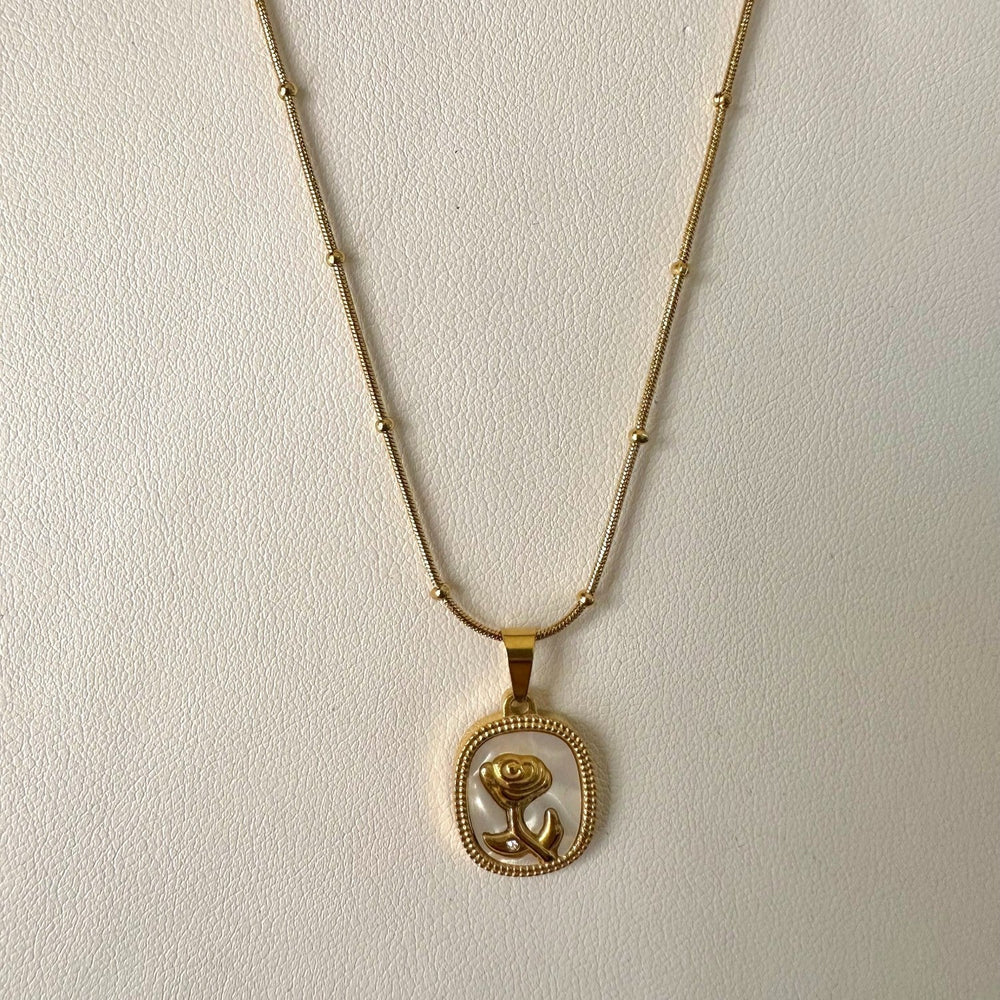Forbidden Rose Necklace GN15