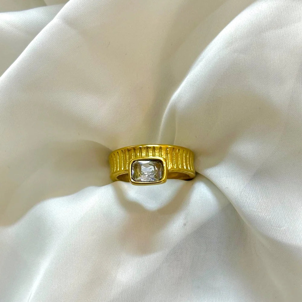 Leena Ring (Silver) GR40