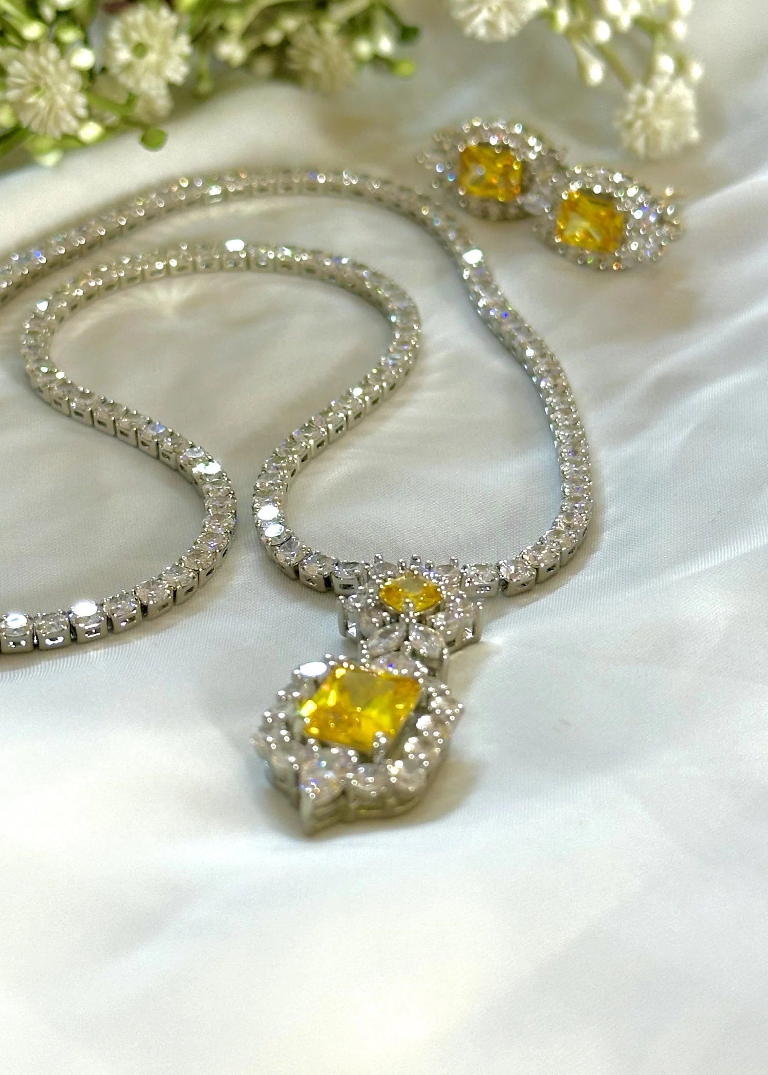 Yellow Diamond & Zircon Set GS14