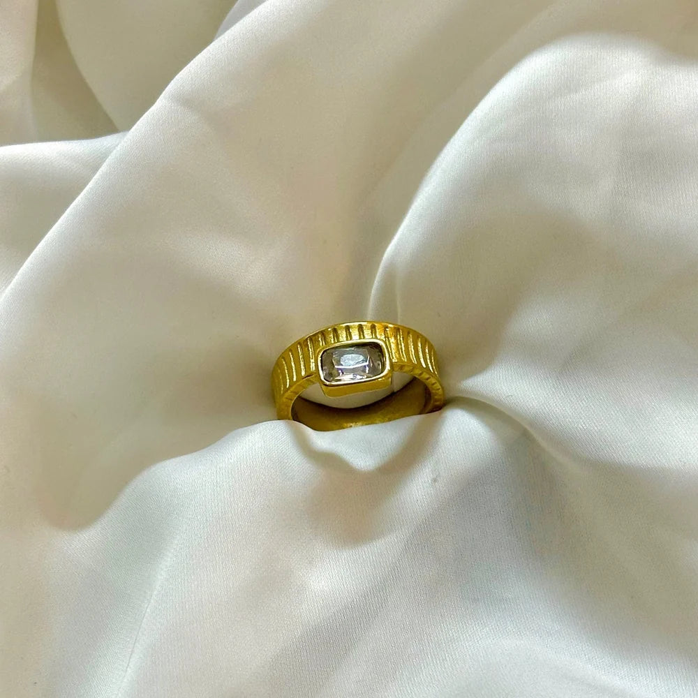 Leena Ring (Silver) GR40
