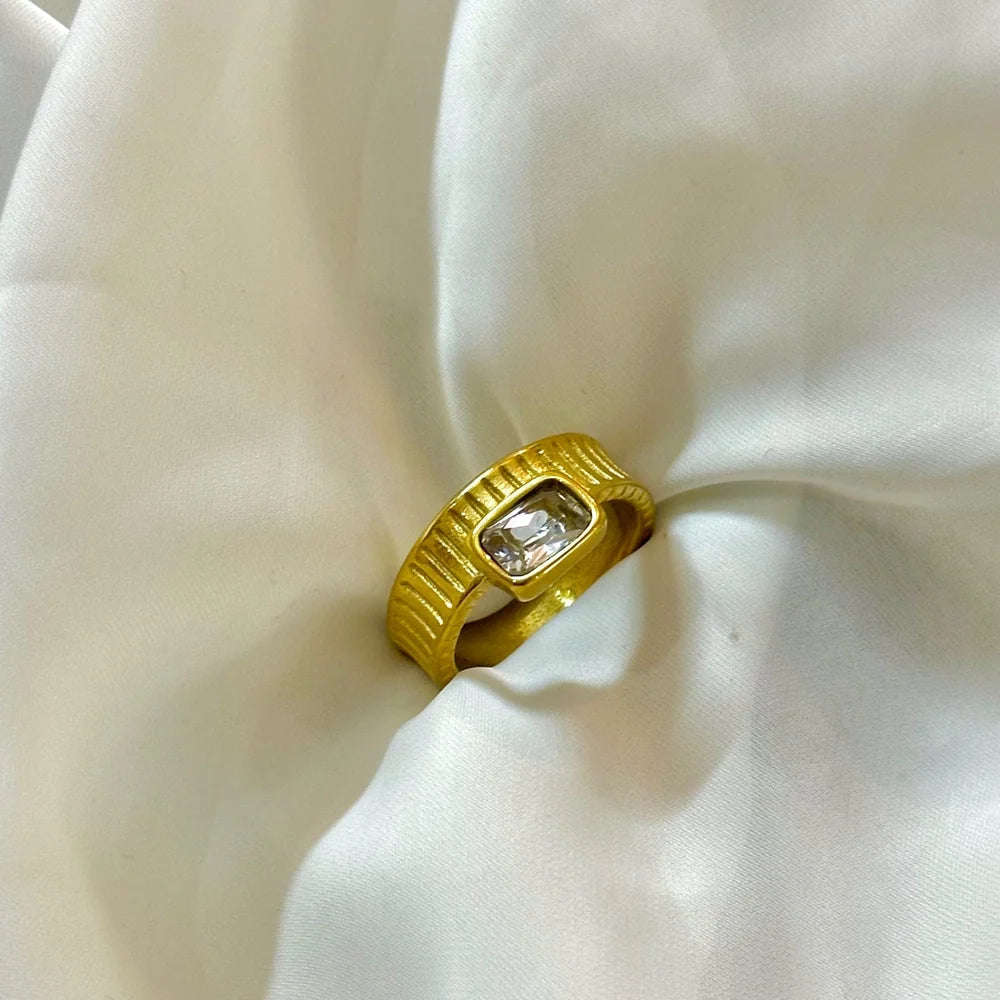 Leena Ring (Silver) GR40