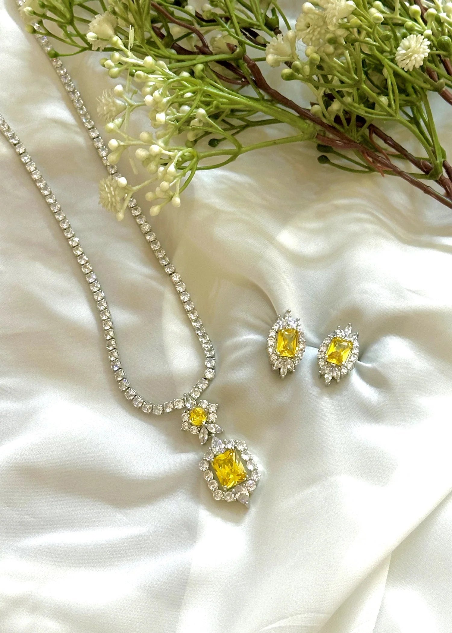 Yellow Diamond & Zircon Set GS14