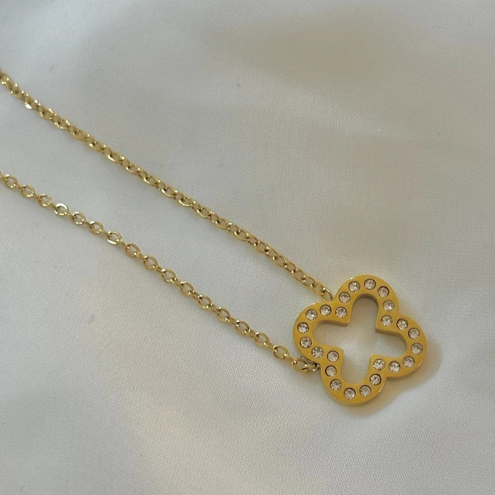 Studded Hollow Clover Necklace GN16