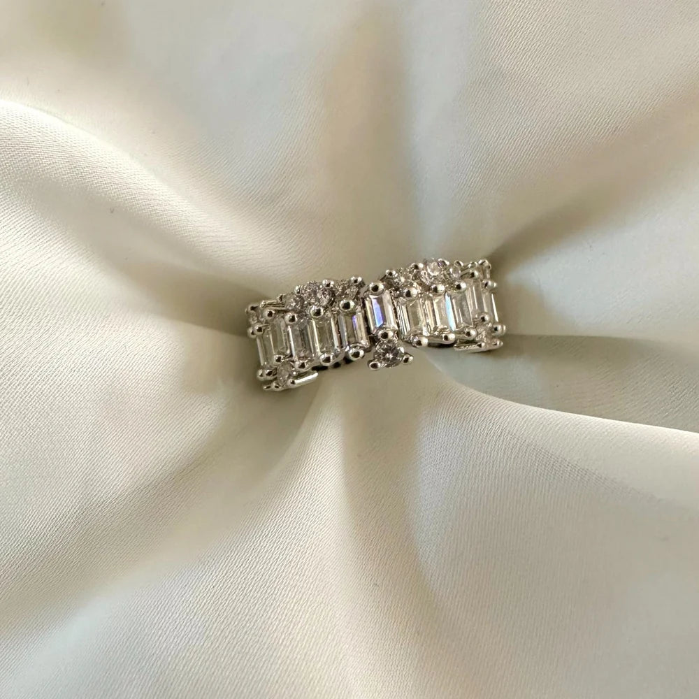 Wall of Zircons Ring (Adjustable) GR24