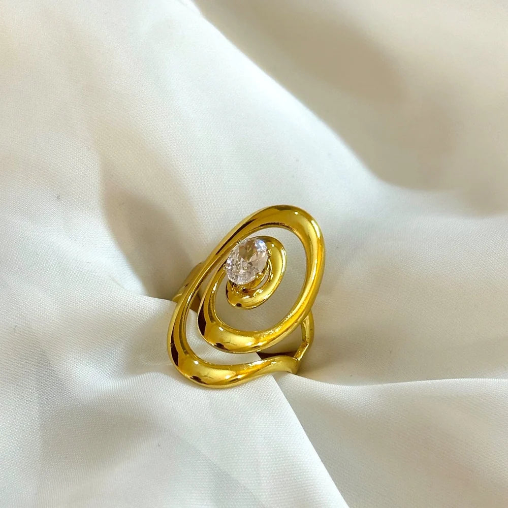 Solitaire Swirl Ring (Adjustable) GR48