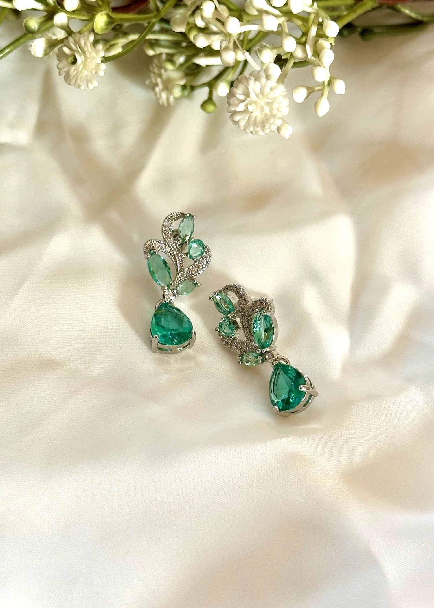 Leaf Twist Locket Set GS18
