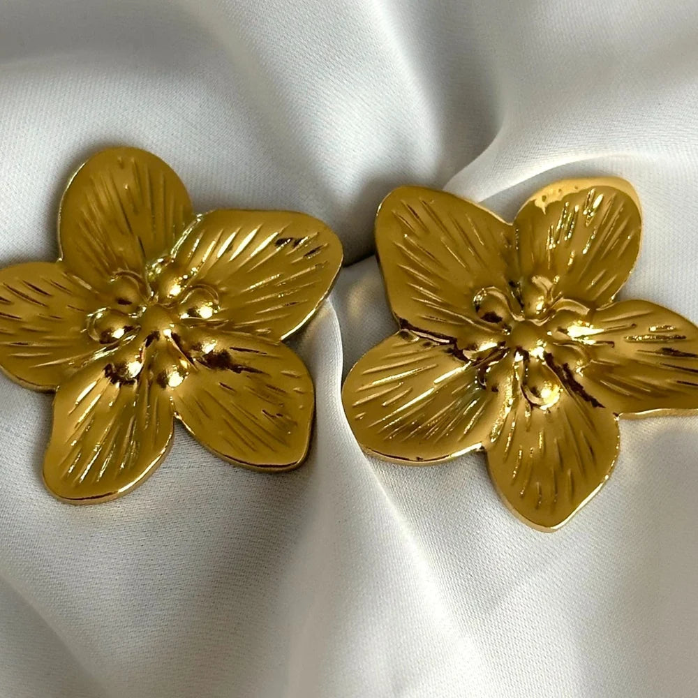 Gilded | Lily Tops GT47
