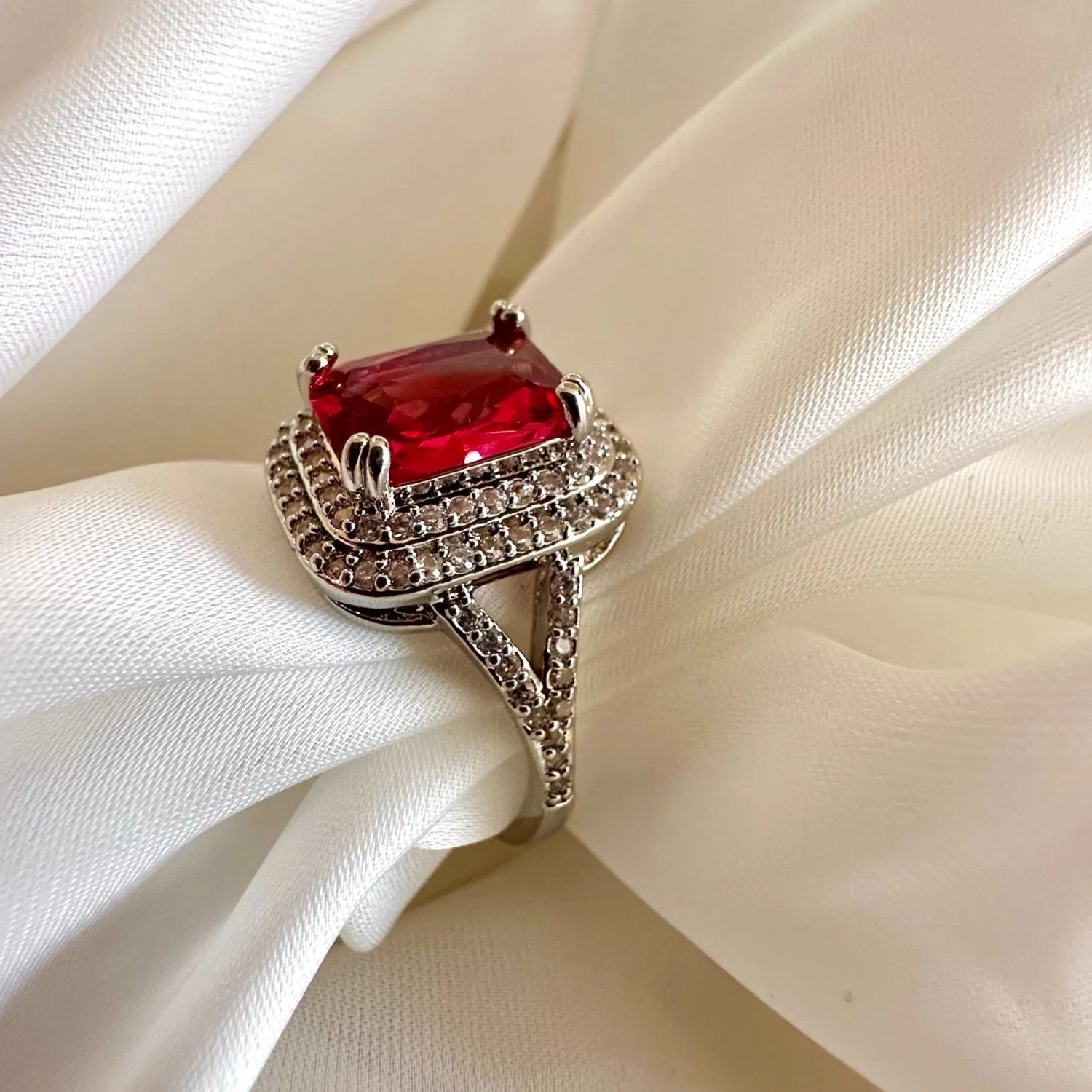 Red Cushion Ring  GR21