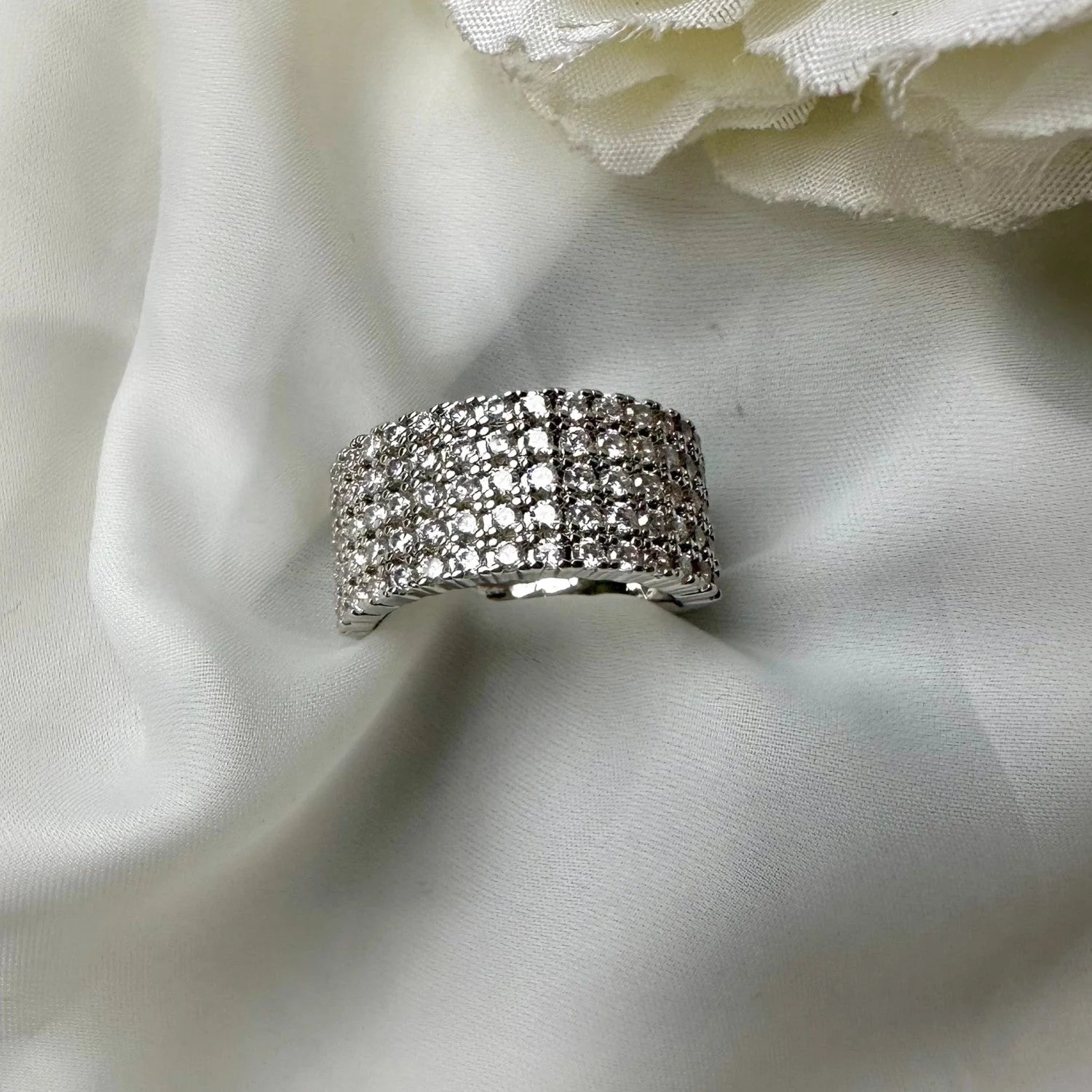 Silver Trapped Layered Ring GR08
