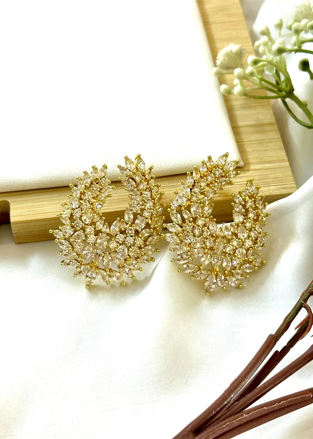 Zircon Buds (Gold) GT62