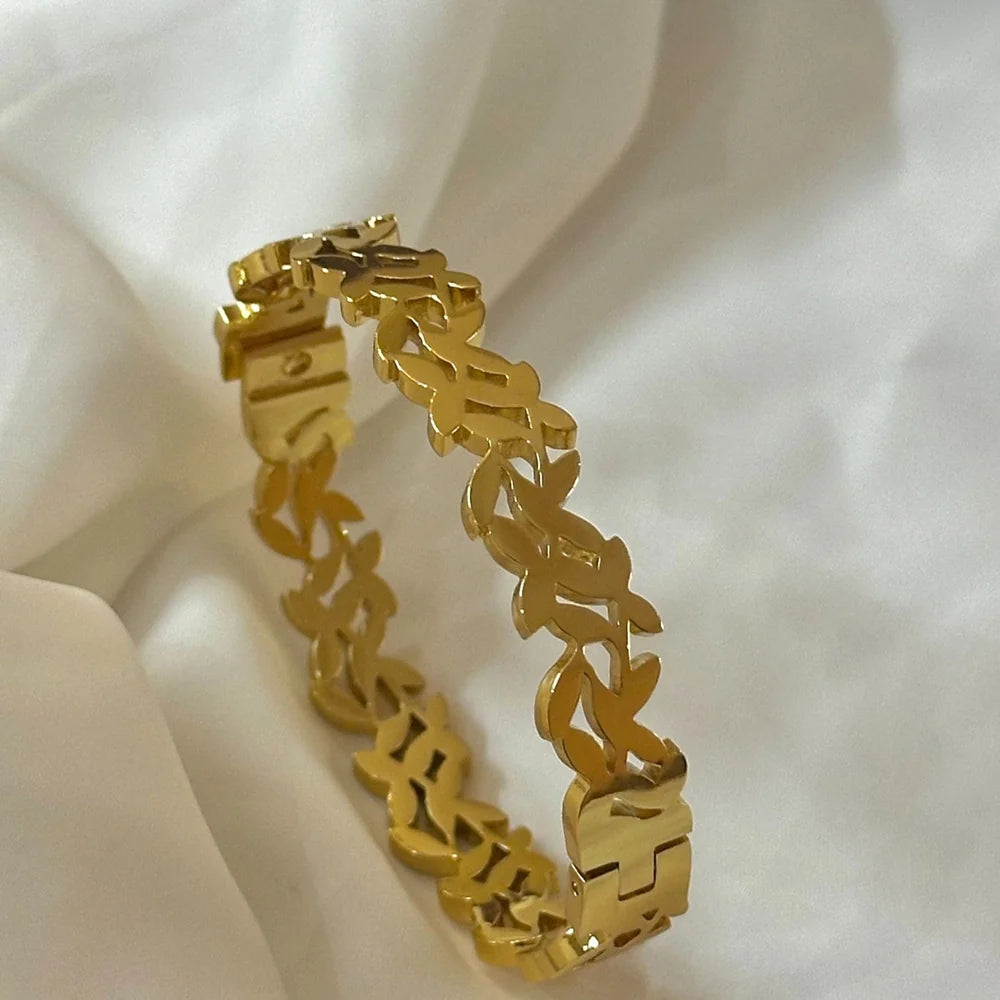 Butterfly Wings Bangle GB32