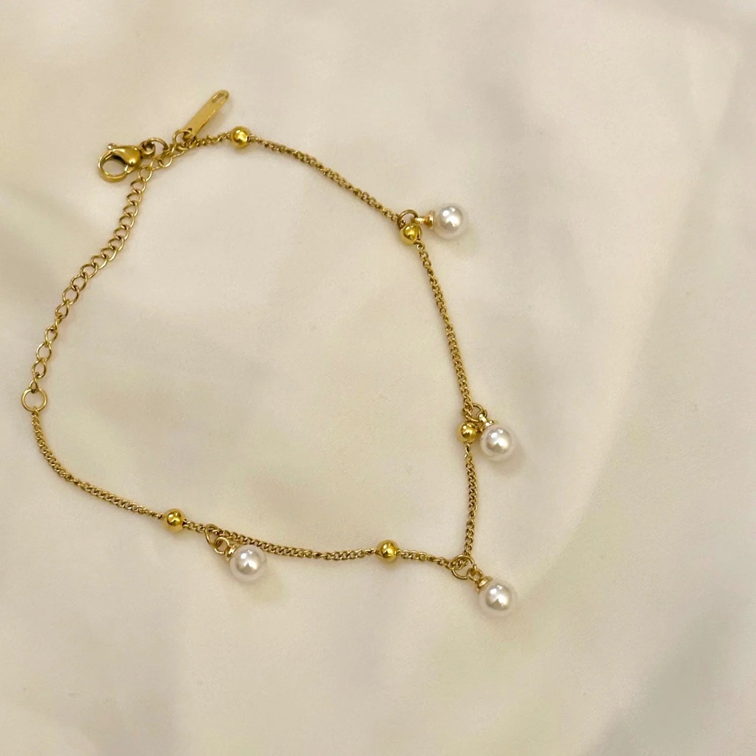 Pearl Falls Anklet GA01