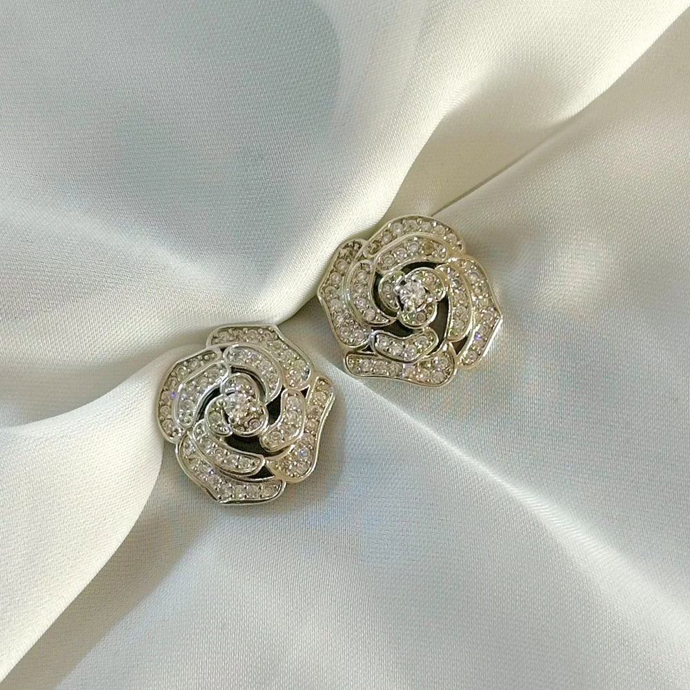 Gilded | Rose Studs GT03