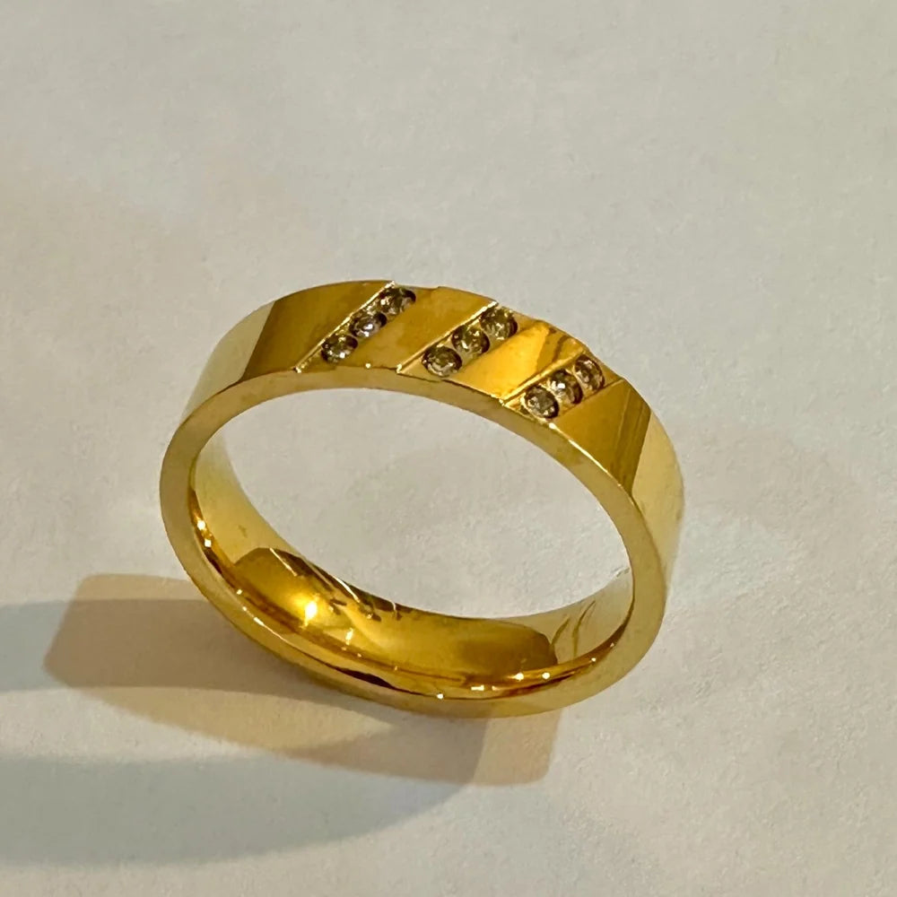 Anastasia Gold Band GR20