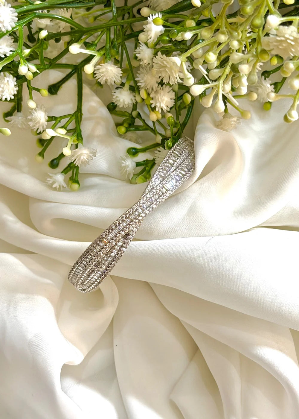 Moonshine Bangle GB66
