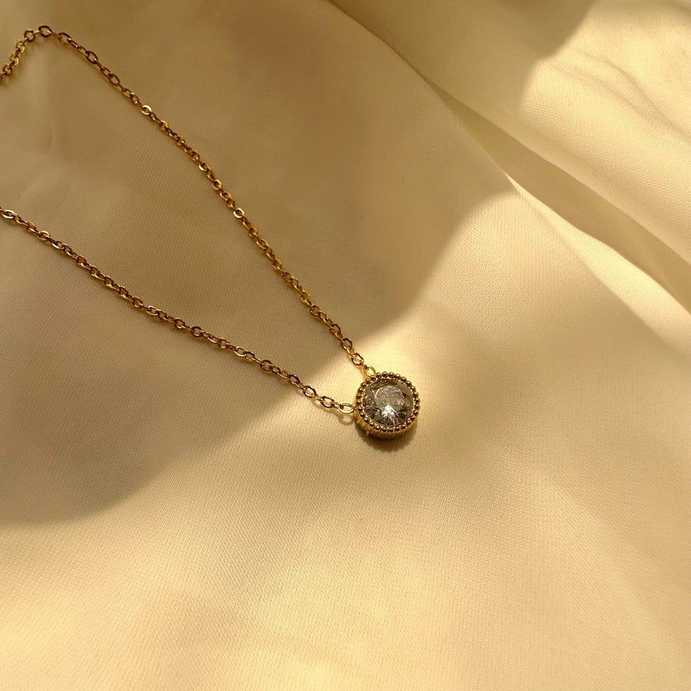 Eva Necklace (Solitaire) GN18