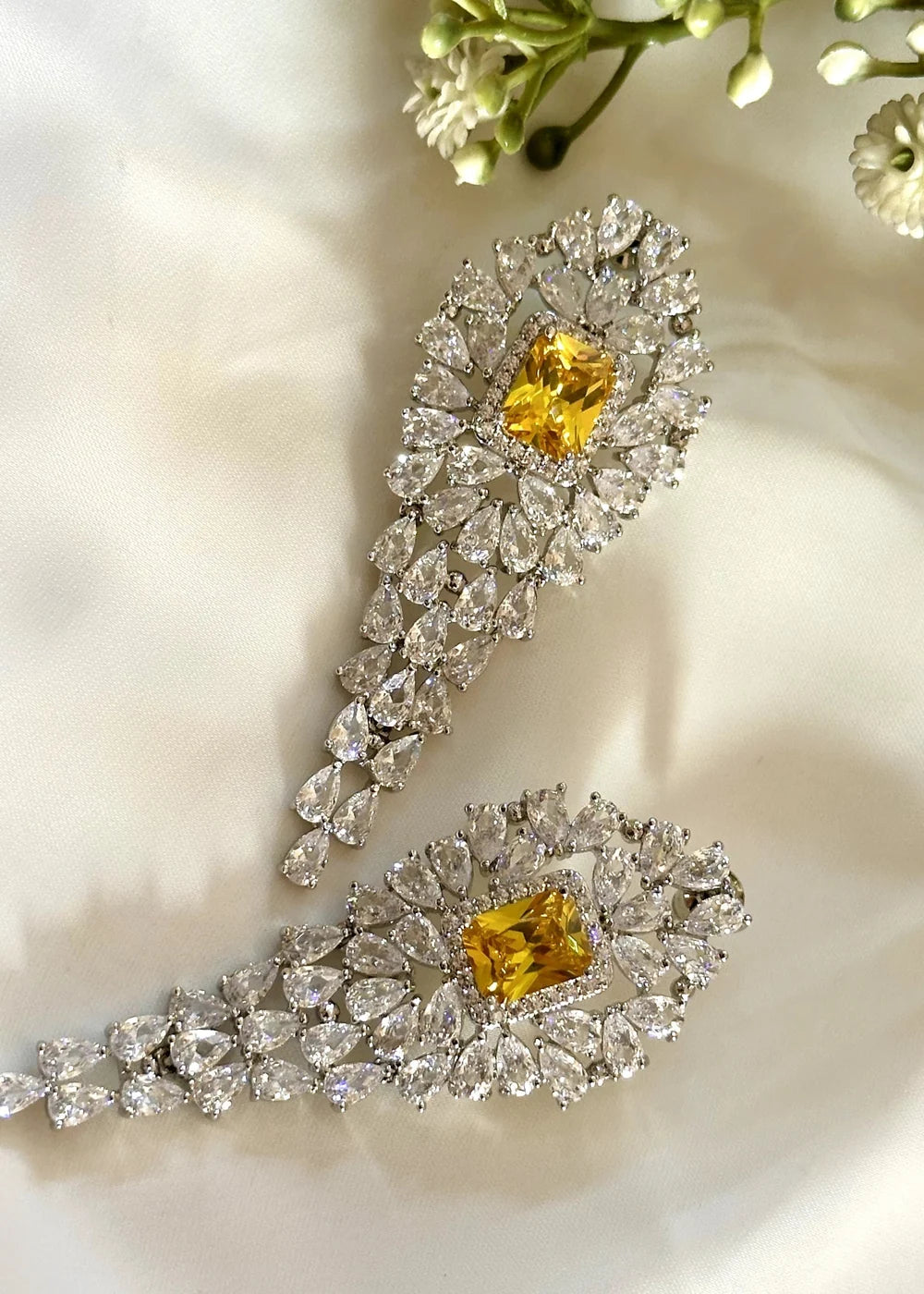 Eloise Earrings (Yellow) GT79