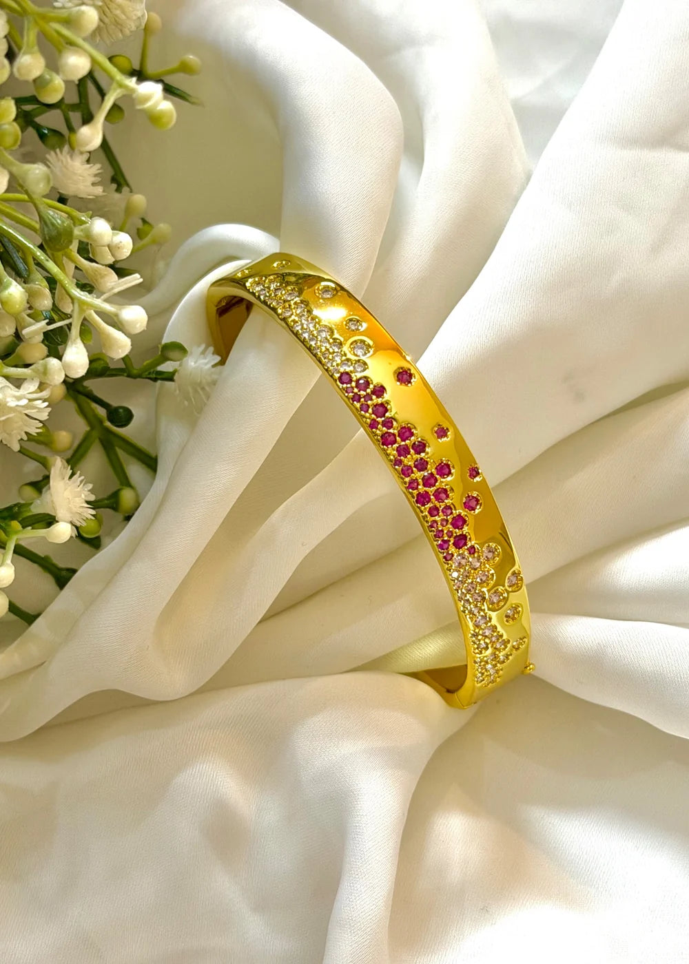 Pink Dreams Bangle GB64