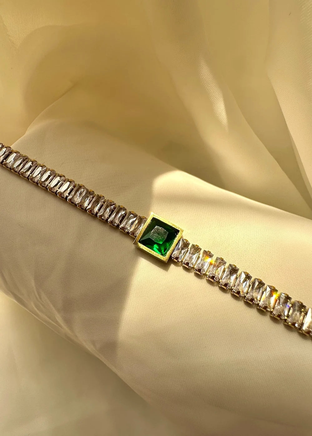 Emerald Heaven Bracelet GB21