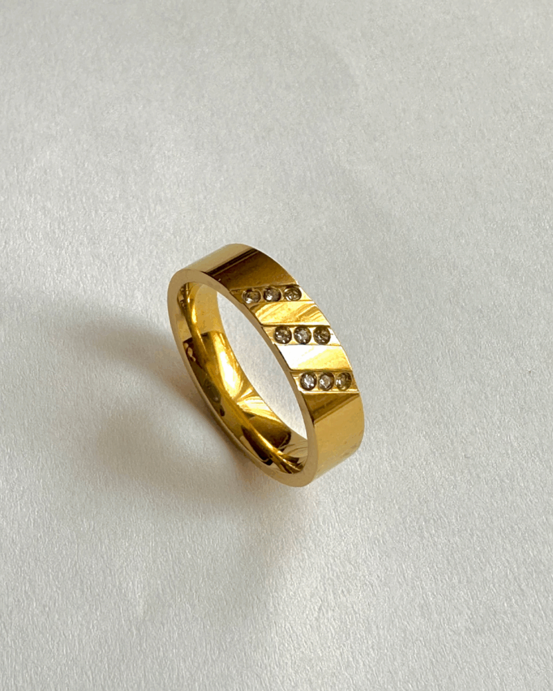 Anastasia Gold Band