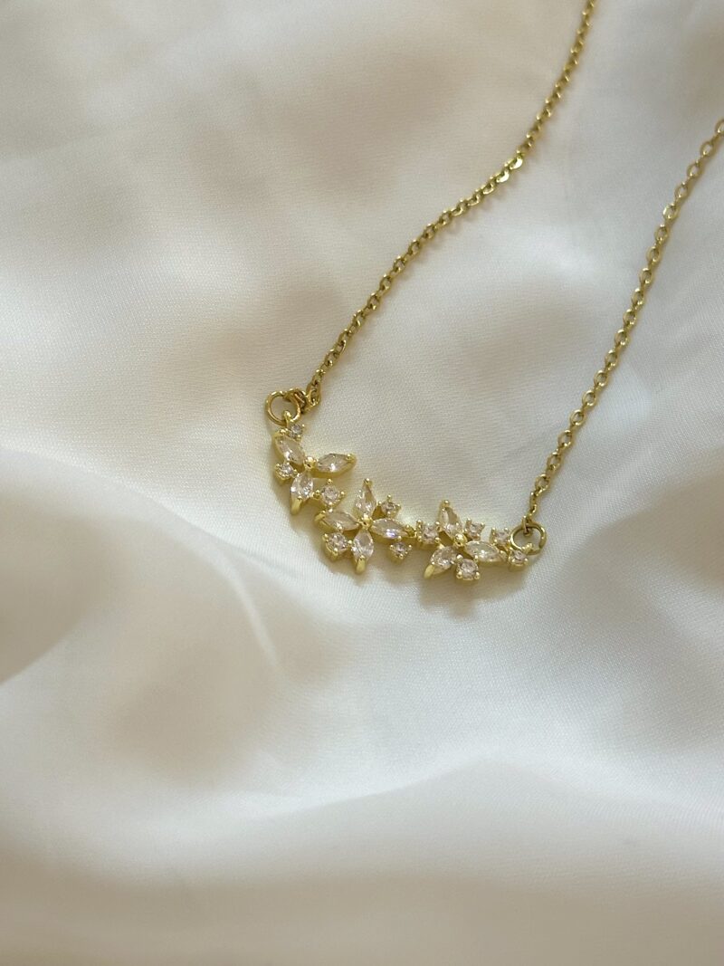 Dainty Gold Necklace