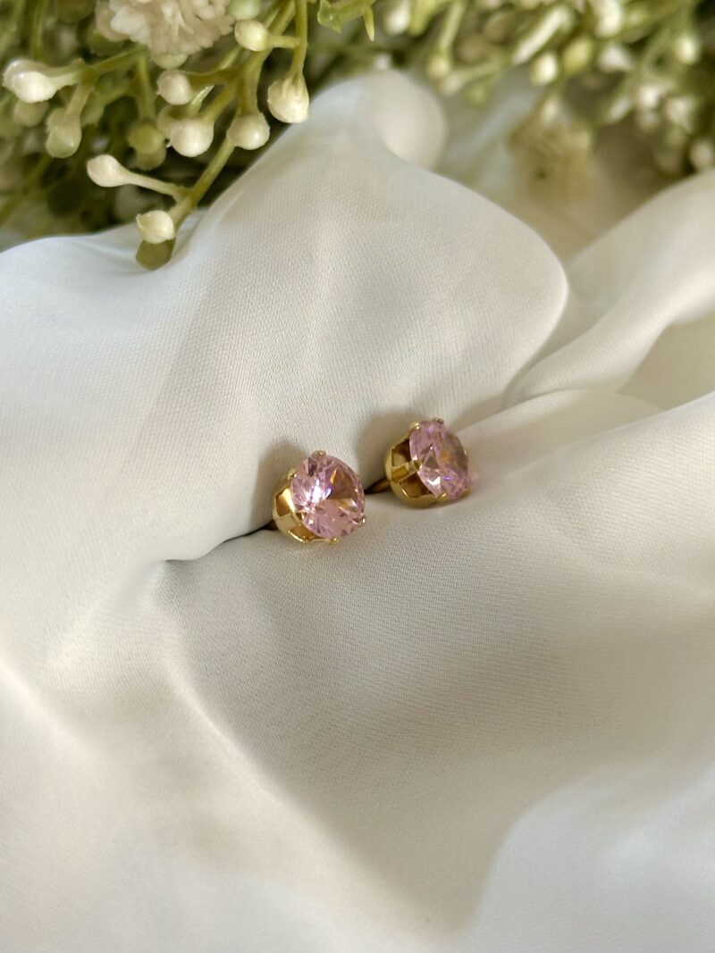 Pink Round Studs