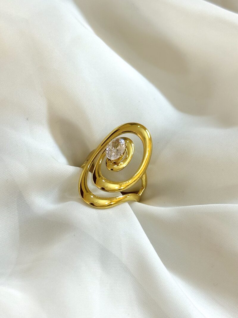 Solitaire Swirl Ring (Adjustable)