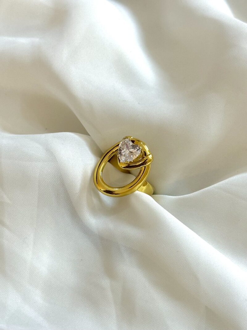 The Heart Solitaire Ring (Adjustable)